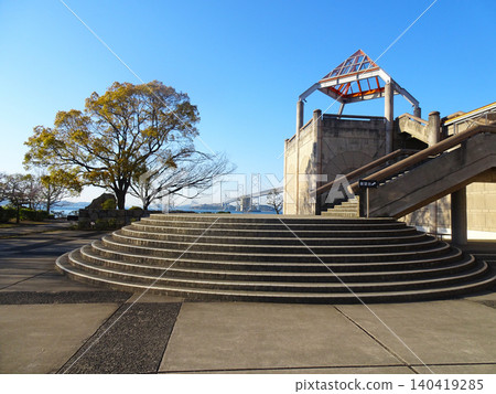 Seto Ohashi Memorial Museum and Seto Ohashi Bridge in Seto Ohashi Memorial Park (Bannosu Midori-cho, Sakaide City, Kagawa Prefecture) Spring Seto Ohashi Memorial Museum and Seto Ohashi Bridge in Seto Ohashi Memorial Park (Bannosu Midori-cho, Sakaide City, Kagawa Prefecture) Spring 140419285
