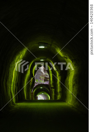 [Otaki Town, Chiba Prefecture] Two-story tunnel 140420368