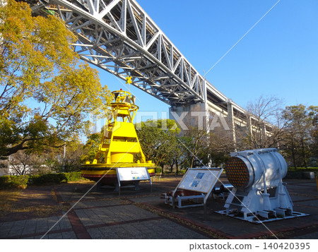 The exhibition area of bridge construction equipment used in the construction of the Seto Ohashi Bridge at Seto Ohashi Memorial Park, and the Seto Ohashi Bridge itself (Bannosu Midori-cho, Sakaide City, Kagawa Prefecture) The exhibition area of bridge construction equipment used in the construction of the Seto Ohashi Bridge at Seto Ohashi Memorial Park, and the Seto Ohashi Bridge itself (Bannosu Midori-cho, Sakaide City, Kagawa Prefecture) 140420395