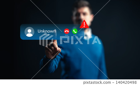 Scam call message shows unknown number trying to contact user at night Scam call message shows unknown number trying to contact user at night 140420498