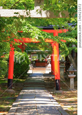 位於京都吉田山上的竹中稻荷神社。 位於京都吉田山上的竹中稻荷神社。 140421072