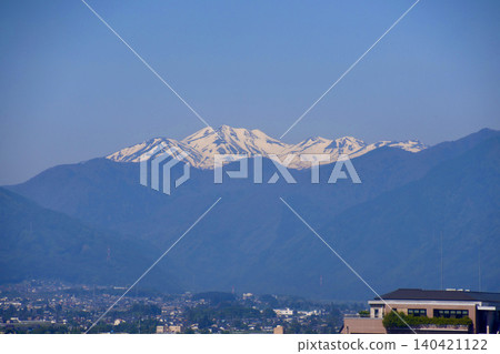 View of the Alps from the city's observation deck (Matsumoto City, Nagano Prefecture) View of the Alps from the city's observation deck (Matsumoto City, Nagano Prefecture) 140421122