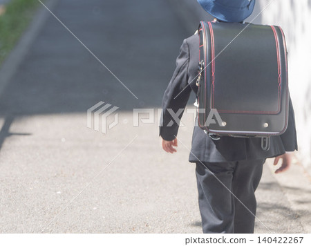 First-graders in their school bags heading to the entrance ceremony. 140422267