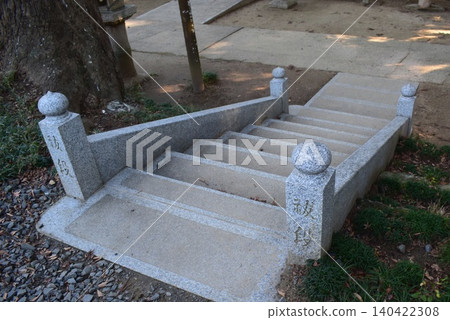 千葉縣東金市日吉神社的台階 千葉縣東金市日吉神社的台階 140422308