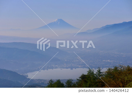 Lake Suwa and Mount Fuji - Morning (Okaya City and Shiojiri City, Nagano Prefecture) Lake Suwa and Mount Fuji - Morning (Okaya City and Shiojiri City, Nagano Prefecture) 140426412