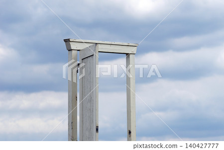 The Door to Heaven or Hell (Image Title) 140427777
