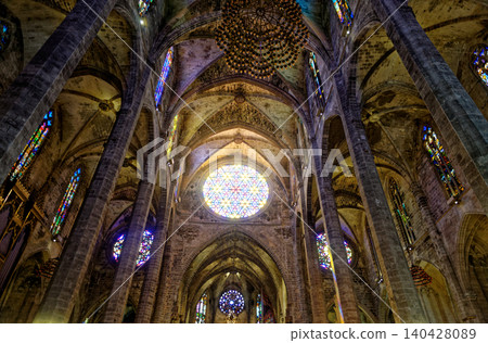 Interior of Catedral Basilica de Santa Maria de Mallorca - Spain 140428089