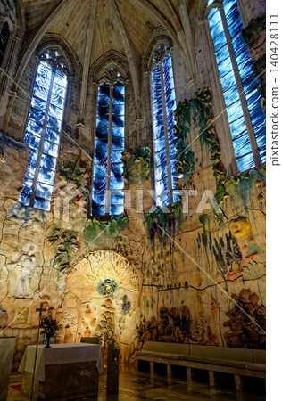 Interior of Catedral Basilica de Santa Maria de Mallorca - Spain 140428111