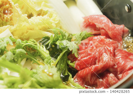 Beef and vegetables for sukiyaki Beef and vegetables for sukiyaki 140428265