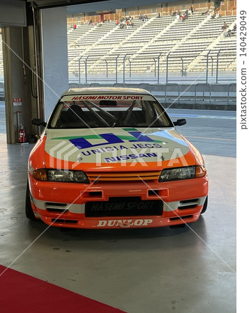 傳奇的A組賽車：Unisia JECS Skyline GT-R R32 140429049
