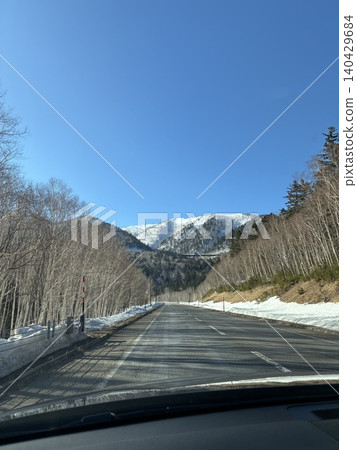 北海道的春季自駕遊 北海道的春季自駕遊 140429684