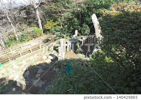 從田後山藤塚山頂附近眺望健行步道（埼玉縣志貴市） 140429865