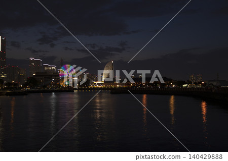 Night view of Minato Mirai 140429888
