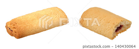 shortbread cookie isolated on white background. shortbread cookie isolated on white background. 140430064