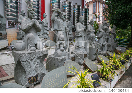 largest Buddhist temple Thean Hou Kuala Lumpur. facade decorated Chinese denlong largest Buddhist temple Thean Hou Kuala Lumpur. facade decorated Chinese denlong 140430484