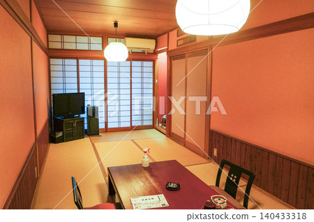 A tranquil Japanese-style room in an accommodation facility in Kurokawa Onsen. A tranquil Japanese-style room in an accommodation facility in Kurokawa Onsen. 140433318