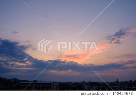 The dawn of the city: Sunrise from a high-rise apartment building in Higashinada Ward, Kobe City. 140434678