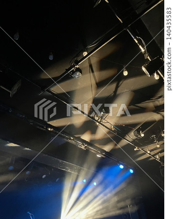 Live lighting 140435583