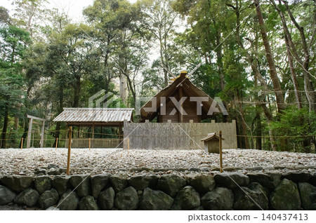 Ise Grand Shrine Inner Shrine, Kazahinomigu Shrine (a separate shrine) and the site of the old shrine Ise Grand Shrine Inner Shrine, Kazahinomigu Shrine (a separate shrine) and the site of the old shrine 140437413