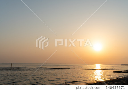 Sunset over the sea Sunset over the sea 140437671