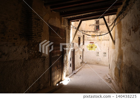 back alleys of the labyrinthine city 140438225