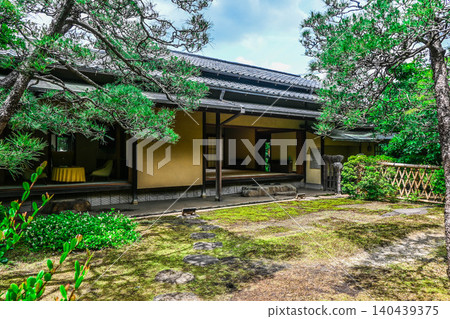Setagaya Seijo, Inomata Garden: Japanese-style room and garden Setagaya Seijo, Inomata Garden: Japanese-style room and garden 140439375