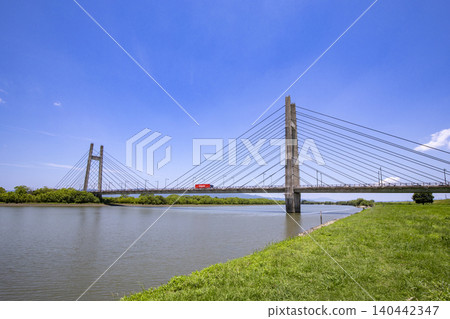 The scenery of Tenkenji Bridge over the Chikugo River The scenery of Tenkenji Bridge over the Chikugo River 140442347