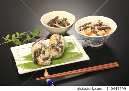 蕨菜飯 蕨菜飯 140443899