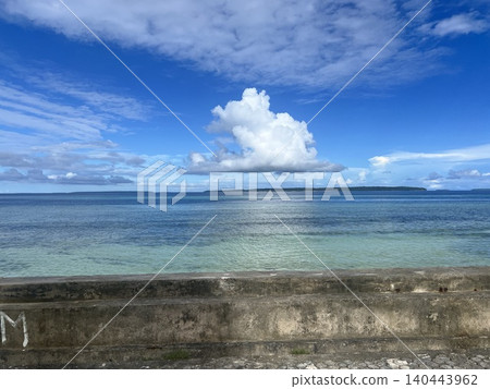 Borders of the sky and the sea Borders of the sky and the sea 140443962
