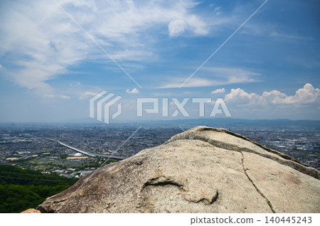 高野山(從觀庭眺望大阪市內)【大阪府片野市】 高野山(從觀庭眺望大阪市內)【大阪府片野市】 140445243