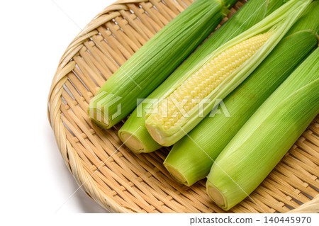 Fresh baby corn on a white background Fresh baby corn on a white background 140445970