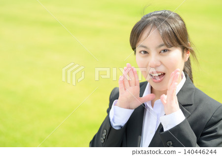一位20多歲的日本女性,任職於一家公司,提出上訴。 一位20多歲的日本女性,任職於一家公司,提出上訴。 140446244