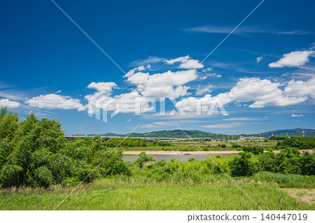Kizugawa River scenery, Kyotanabe City, Kyoto Prefecture, Joyo City Kizugawa River scenery, Kyotanabe City, Kyoto Prefecture, Joyo City 140447019