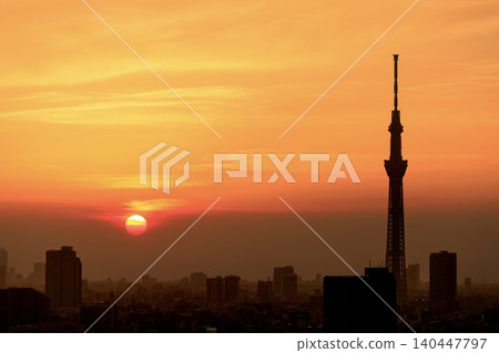Tokyo, Tokyo Skytree and the sunset sky Tokyo, Tokyo Skytree and the sunset sky 140447797