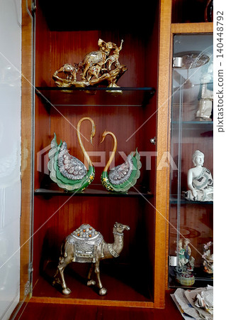 Exuberant Show Pieces in Show Case 140448792