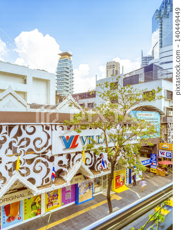 泰國曼谷蓬蓬站附近街景(曼谷維拉市場) 泰國曼谷蓬蓬站附近街景(曼谷維拉市場) 140449449