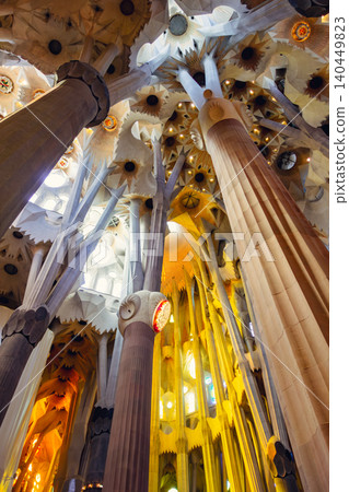 Gaudí's Sagrada Familia ceiling Gaudí's Sagrada Familia ceiling 140449823