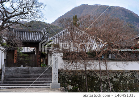 Sanmon of Sekikoji Temple Sanmon of Sekikoji Temple 140451333