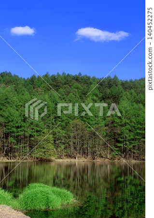 Mishaka Pond (Chino City, Nagano Prefecture) Mishaka Pond (Chino City, Nagano Prefecture) 140452275