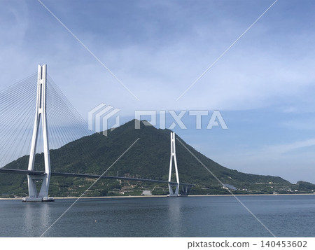 The Shimanami Kaido, the Tatara Bridge, and the scenery of the Seto Inland Sea 140453602