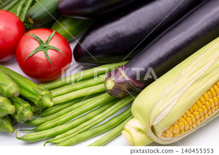 Assorted summer vegetables 140455353