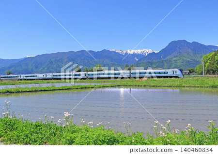 Oito Line Limited express Azusa going through Azumino in early summer 140460834