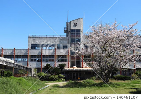 蘆北町,海之上小學 蘆北町,海之上小學 140461107