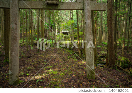 若宮神社，宛如另一個世界，靜靜地坐落在兵庫縣丹波市。 140462001
