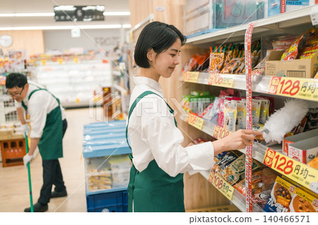 cleanup, supermarket, super 140466571
