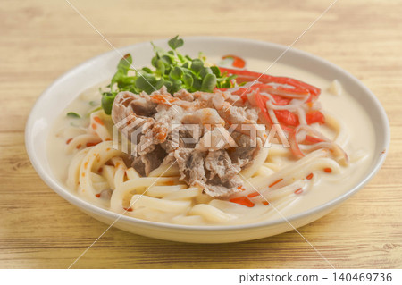 冷豆漿烏龍麵配豬肉涮涮鍋 140469736