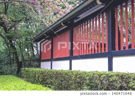 April 29 2026 Zuihoden garden wall with blossoms and greenery April 29 2026 Zuihoden garden wall with blossoms and greenery 140471048