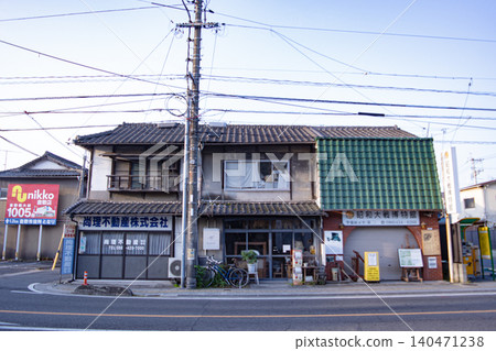 復古日式房屋,木造建築,日本建築,昭和時代,復古,古老,岡山縣 復古日式房屋,木造建築,日本建築,昭和時代,復古,古老,岡山縣 140471238