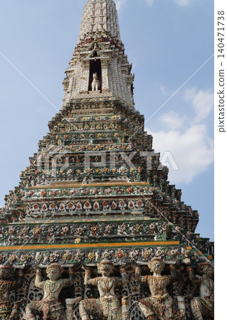 Wat Arun, the Great Buddha Pagoda, Bangkok, Thailand 140471738