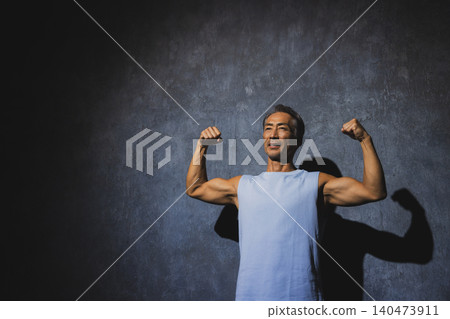 A man stretching 140473911